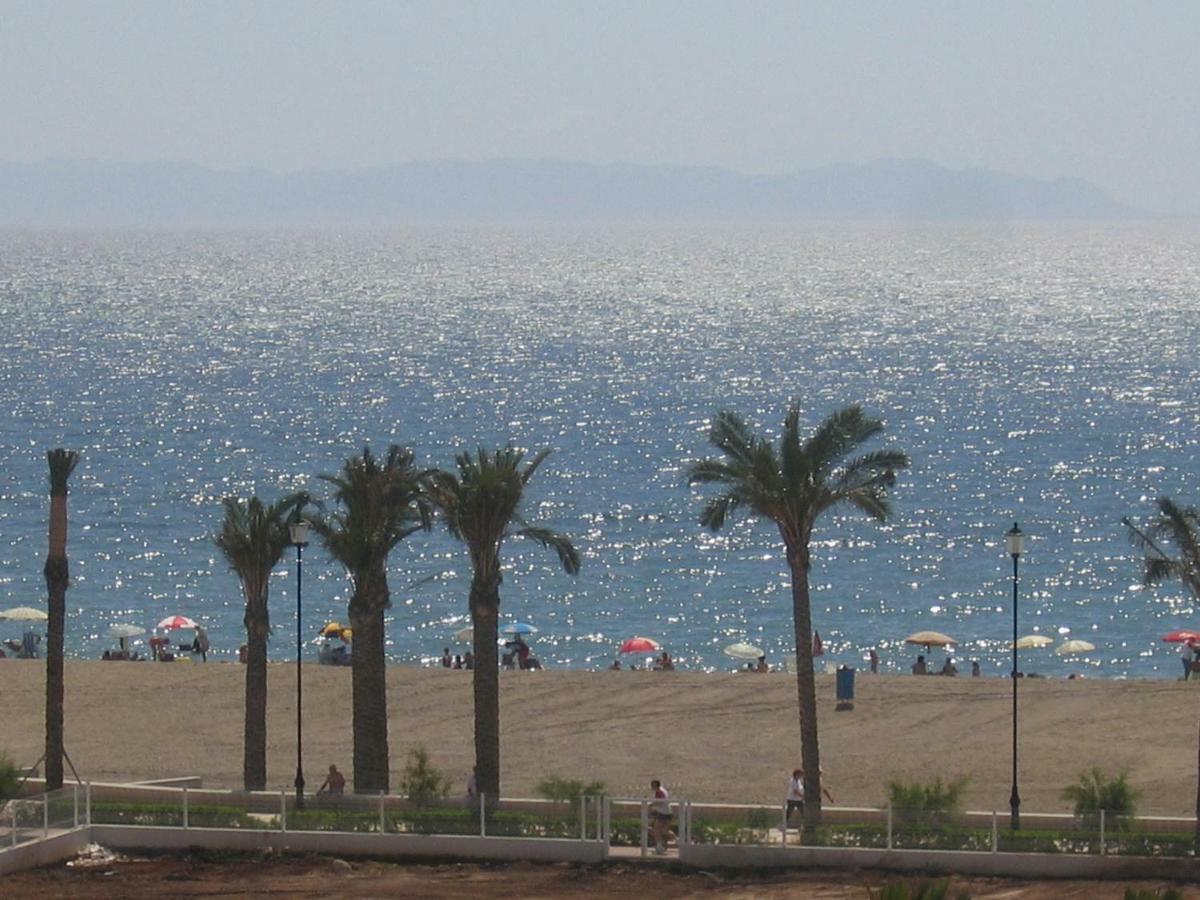 Primera Linea Costa Almeria Con Wifi Roquetas de Mar Exteriör bild